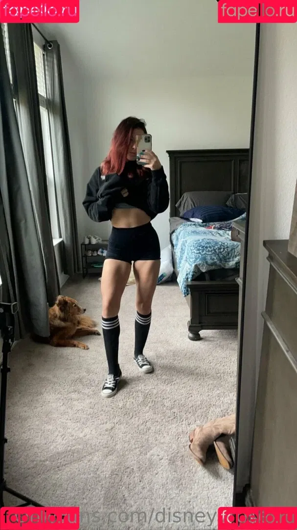 disneyyrose13 Onlyfans Photo Gallery 