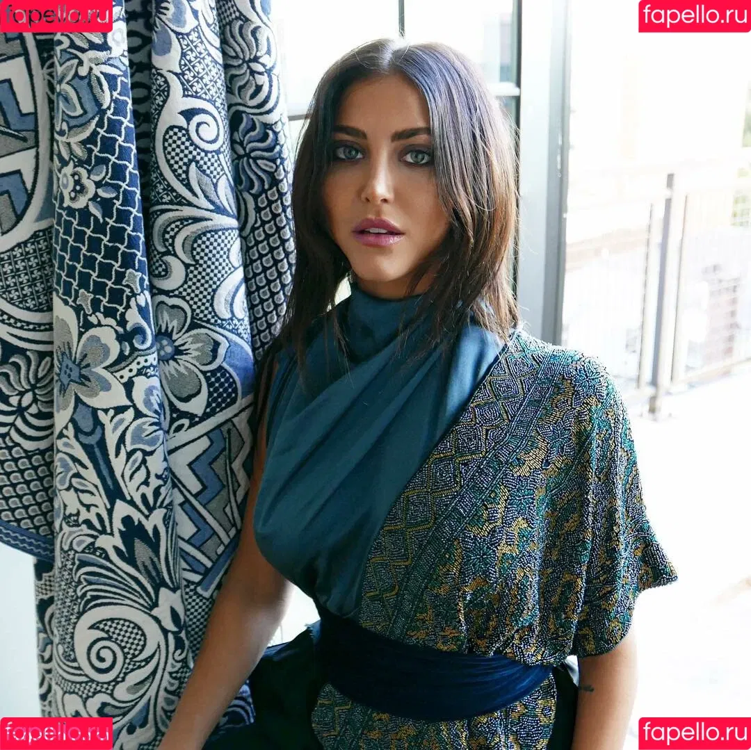 Cassie Scerbo Onlyfans Photo Gallery 