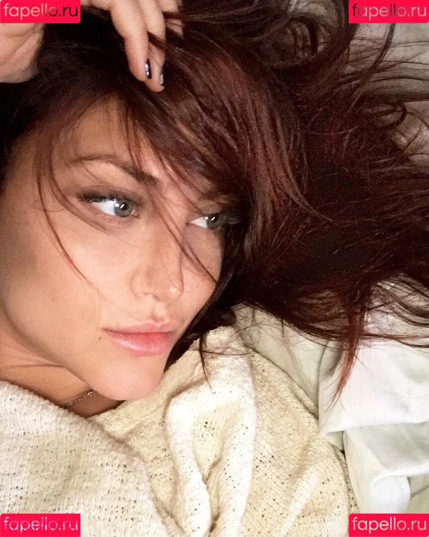 Cassie Scerbo Onlyfans Photo Gallery 