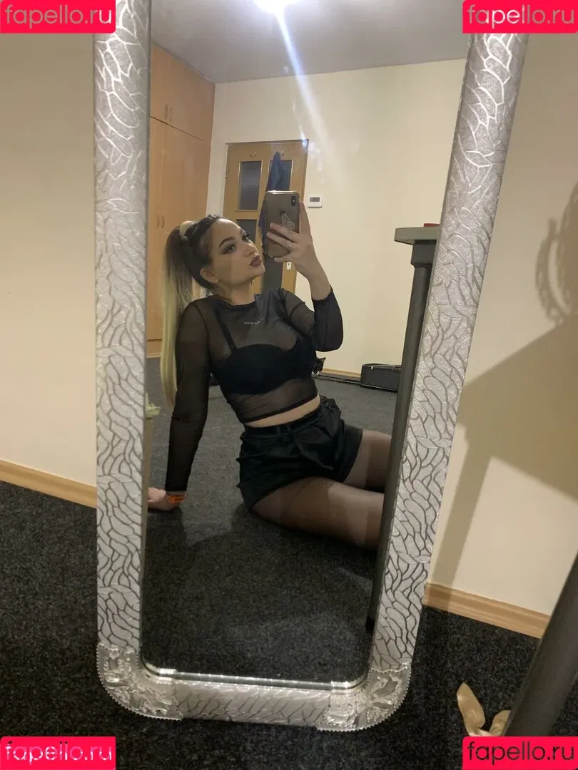 XxkityxX Onlyfans Photo Gallery 