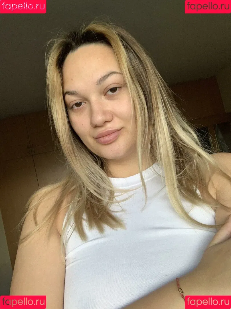 XxkityxX Onlyfans Photo Gallery 