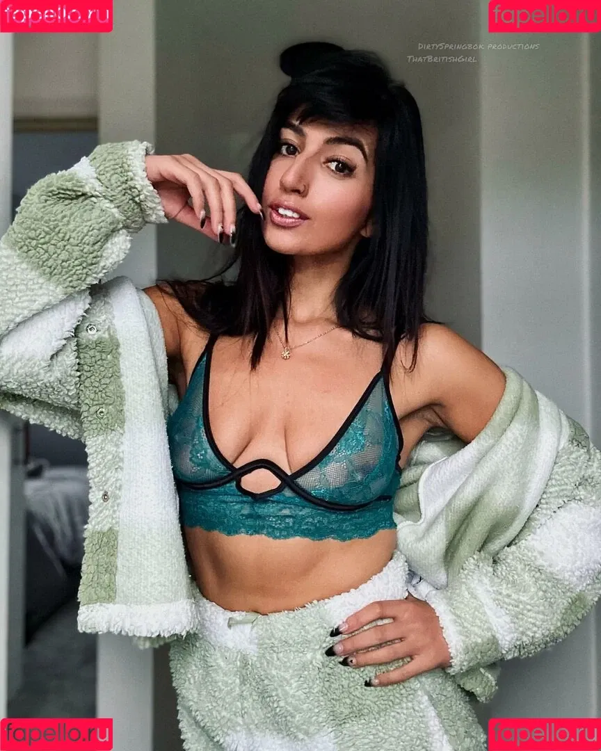 Aaliyah Yasin Onlyfans Photo Gallery 