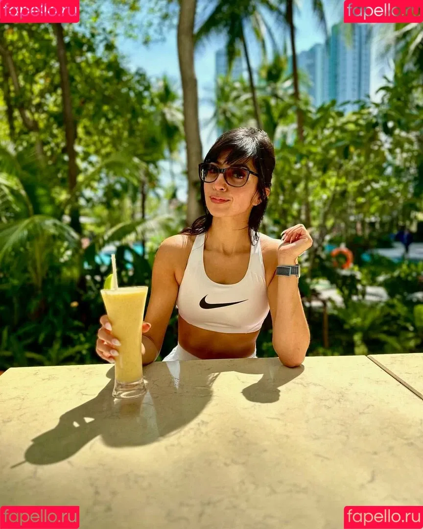 Aaliyah Yasin Onlyfans Photo Gallery 