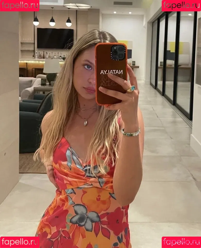 Natasha Bure Onlyfans Photo Gallery 