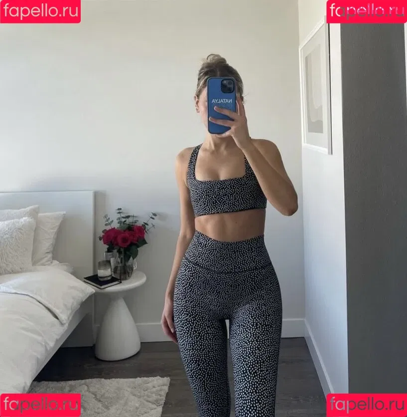 Natasha Bure Onlyfans Photo Gallery 