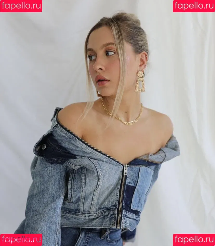 Natasha Bure Onlyfans Photo Gallery 