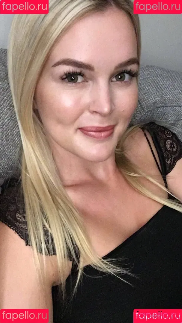 elleknox Onlyfans Photo Gallery 