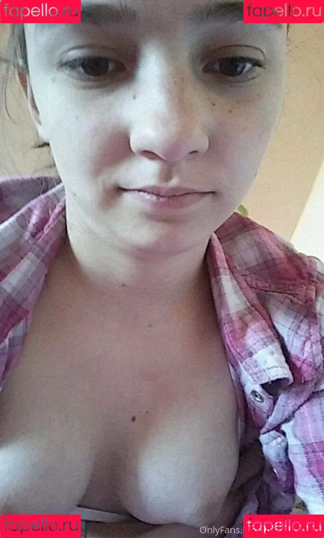 Littlecutenika Onlyfans Photo Gallery 