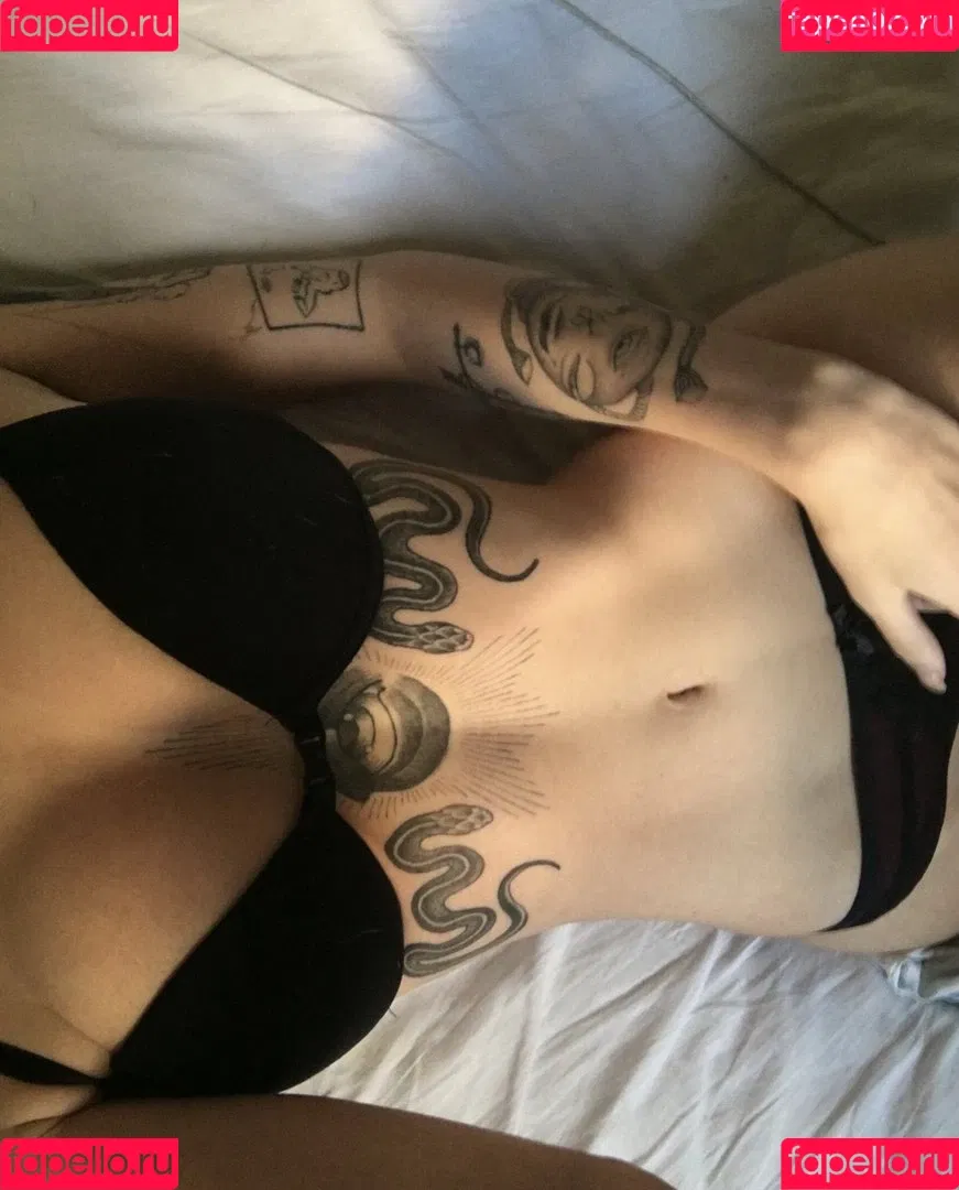 Trizpac Onlyfans Photo Gallery 