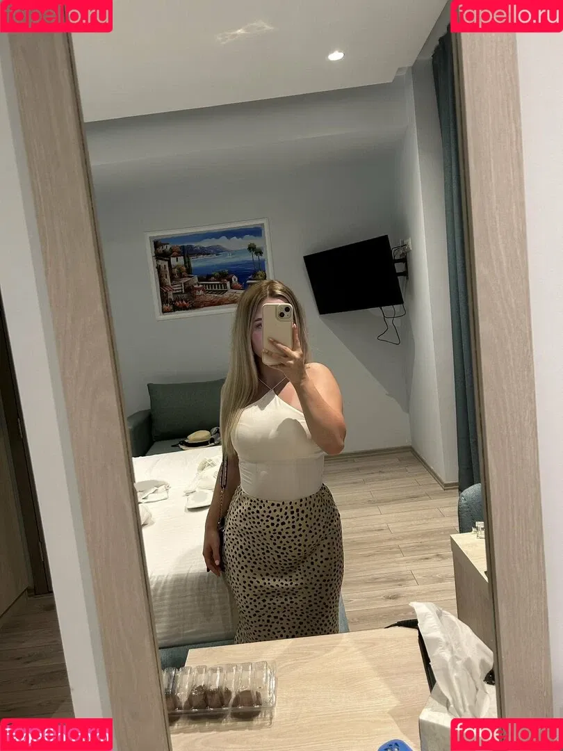 Tinypeachpuff Onlyfans Photo Gallery 