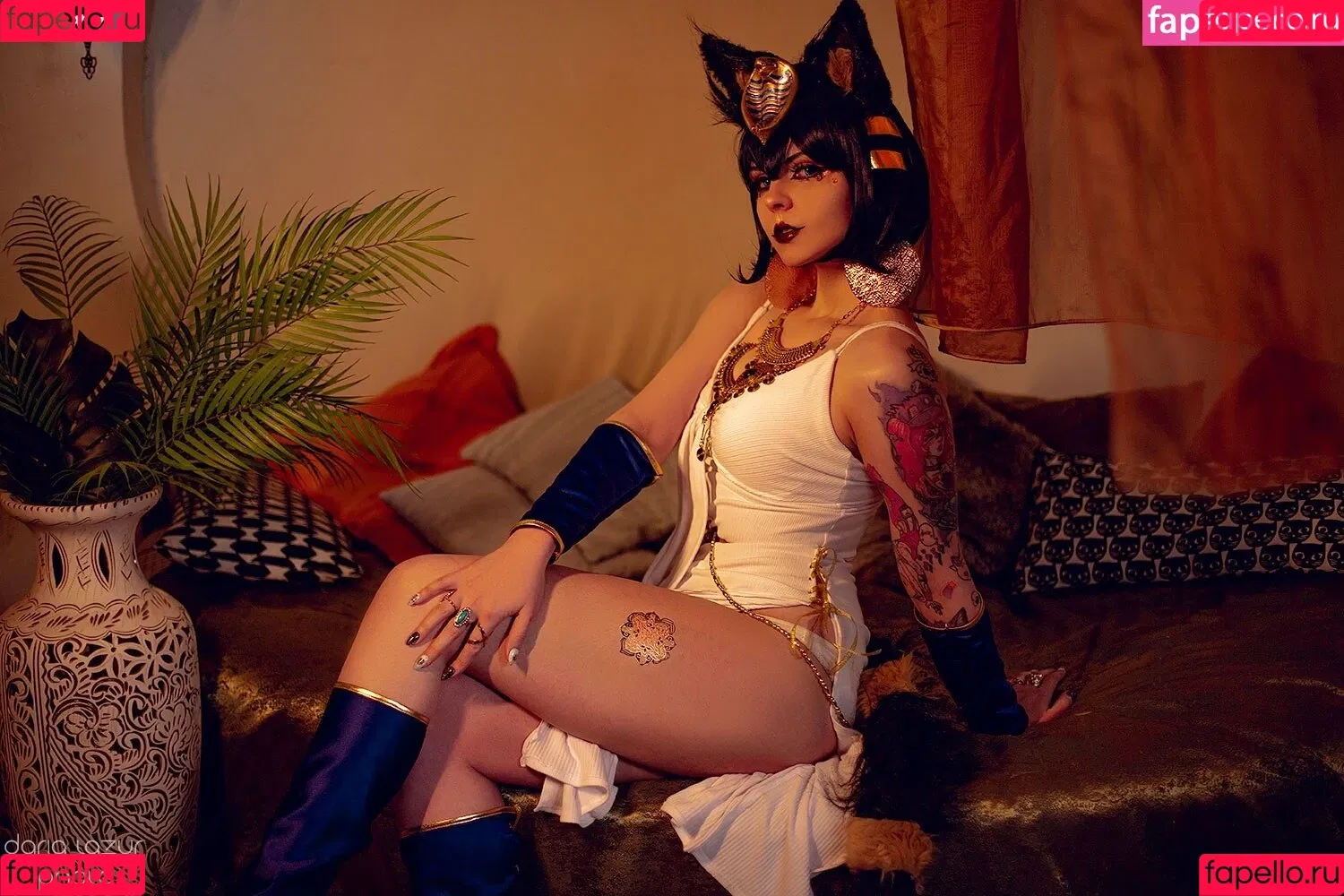 Bizarre Deer Onlyfans Photo Gallery 