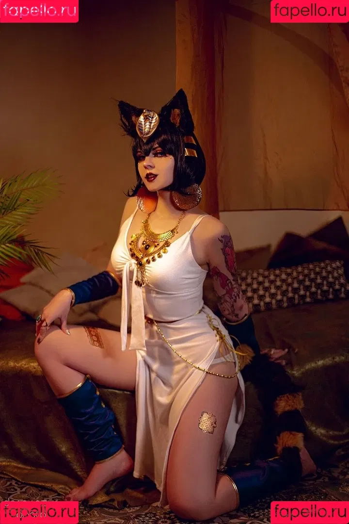 Bizarre Deer Onlyfans Photo Gallery 