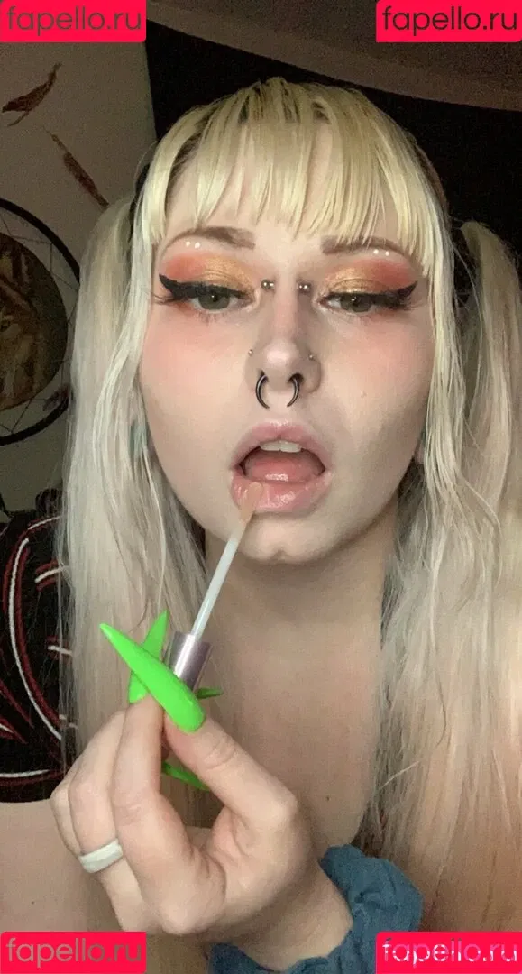 apothekatie Onlyfans Photo Gallery 