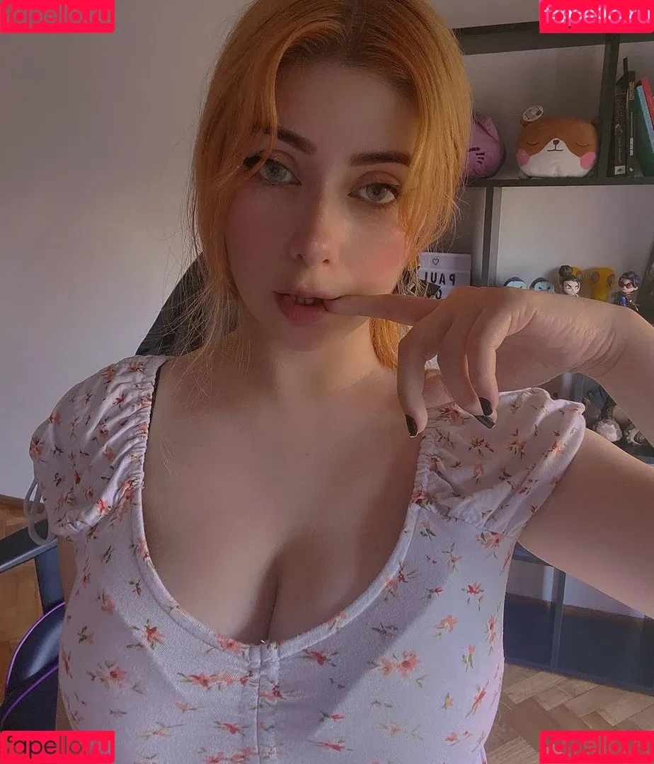 paulaeal Onlyfans Photo Gallery 