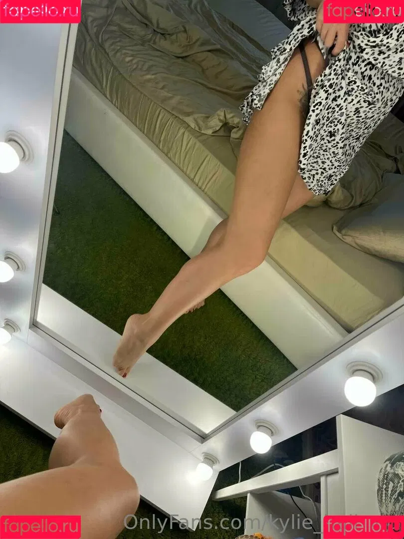 thehottestmom Onlyfans Photo Gallery 