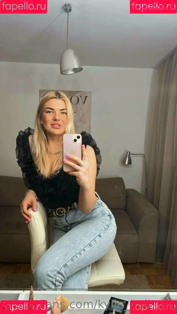 thehottestmom Onlyfans Photo Gallery 
