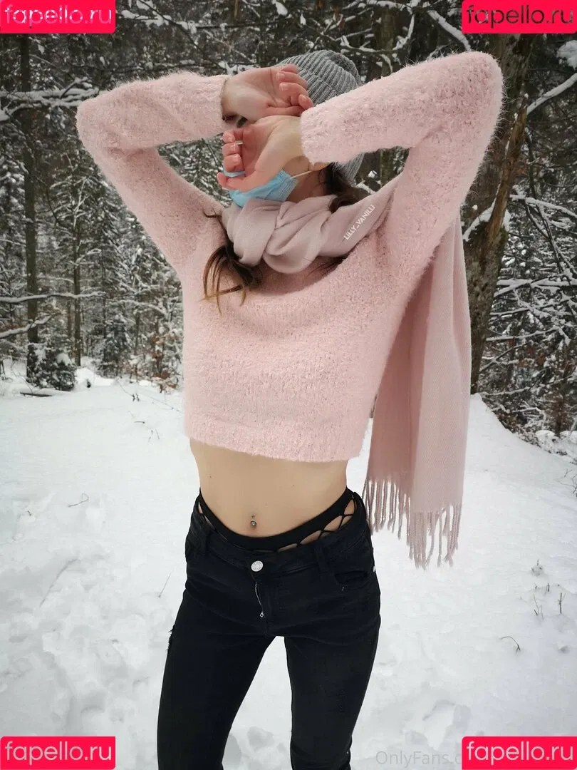 Lilly Vanilli Onlyfans Photo Gallery 