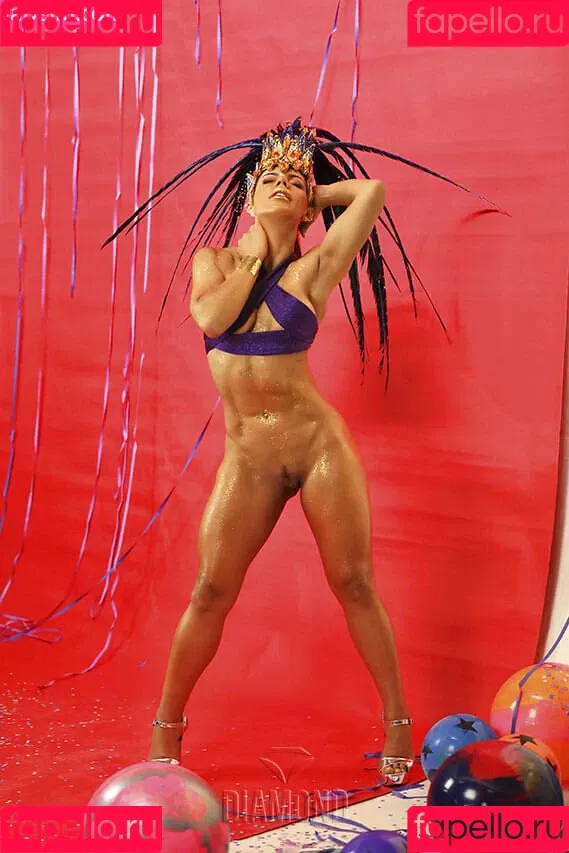 Suzy Cortez Onlyfans Photo Gallery 