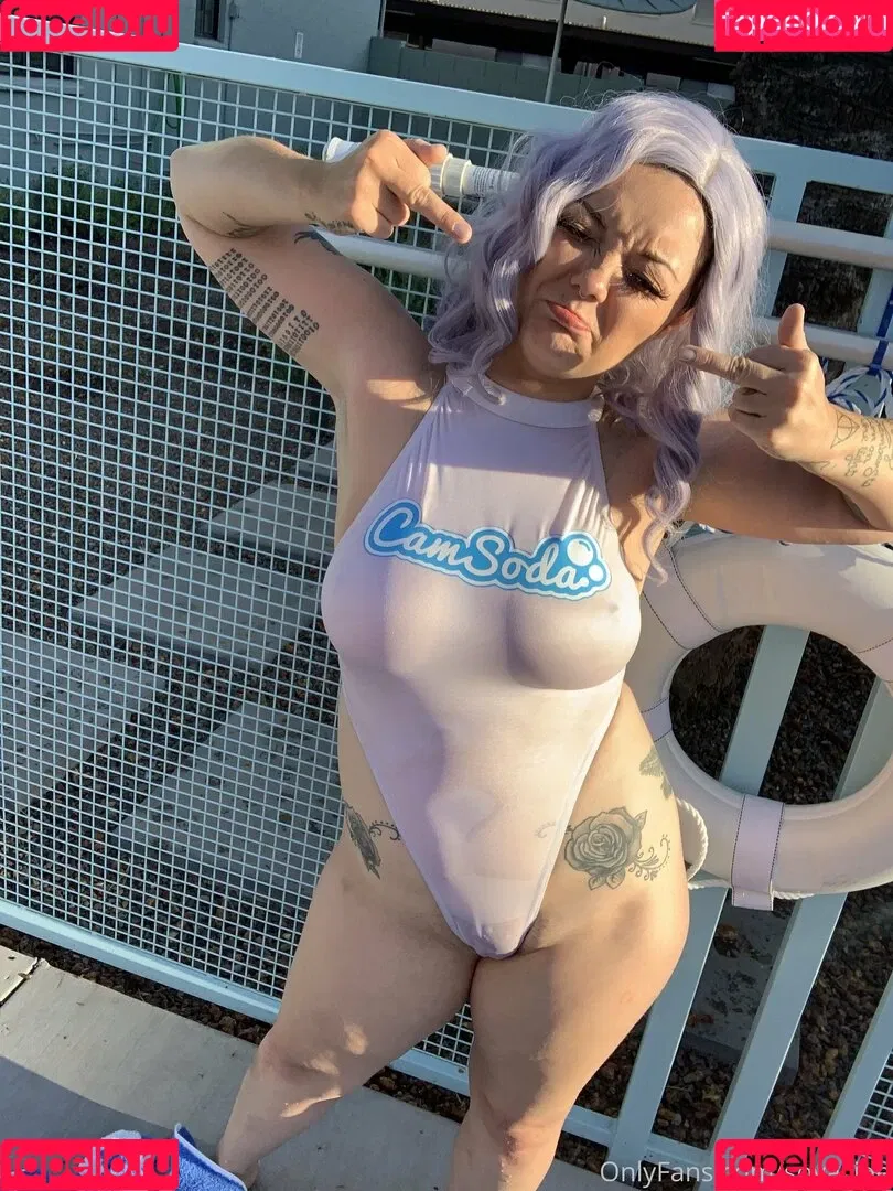 Soyacide Onlyfans Photo Gallery 