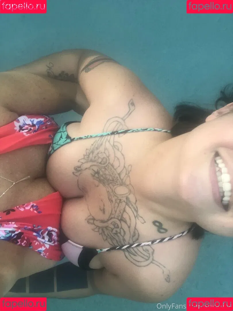 Soyacide Onlyfans Photo Gallery 