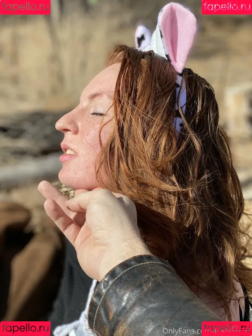 irisjaxx665 Onlyfans Photo Gallery 