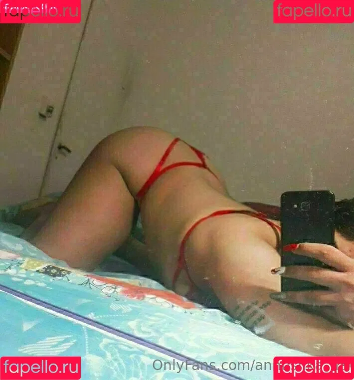 annushka_ua Onlyfans Photo Gallery 