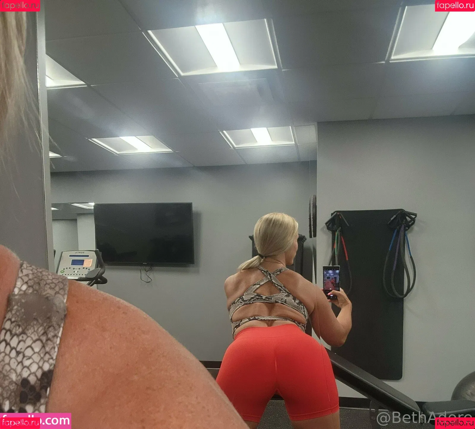 BethAdore Onlyfans Photo Gallery 