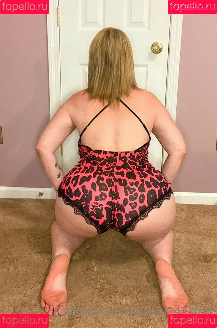 danni2427free Onlyfans Photo Gallery 