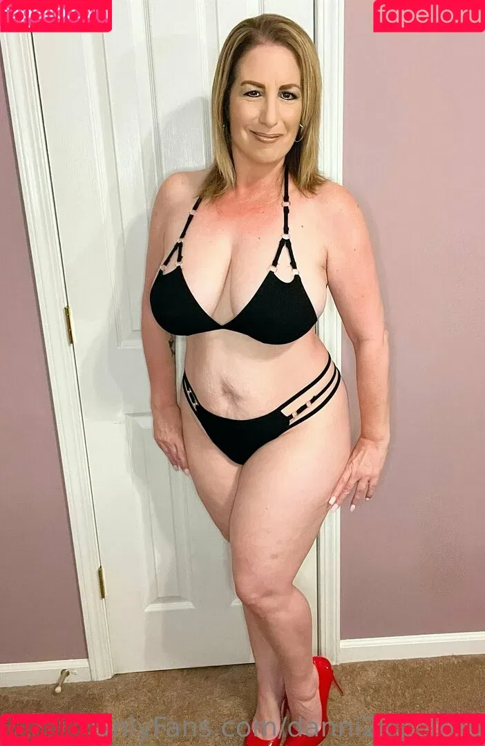 danni2427free Onlyfans Photo Gallery 