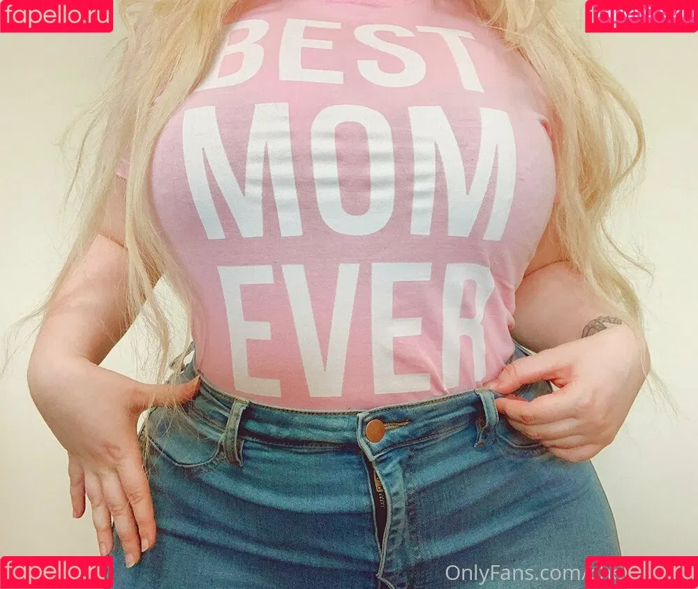 cherrikissu Onlyfans Photo Gallery 