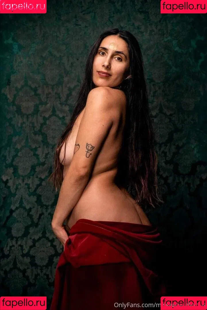 ladyjuicybrunette Onlyfans Photo Gallery 