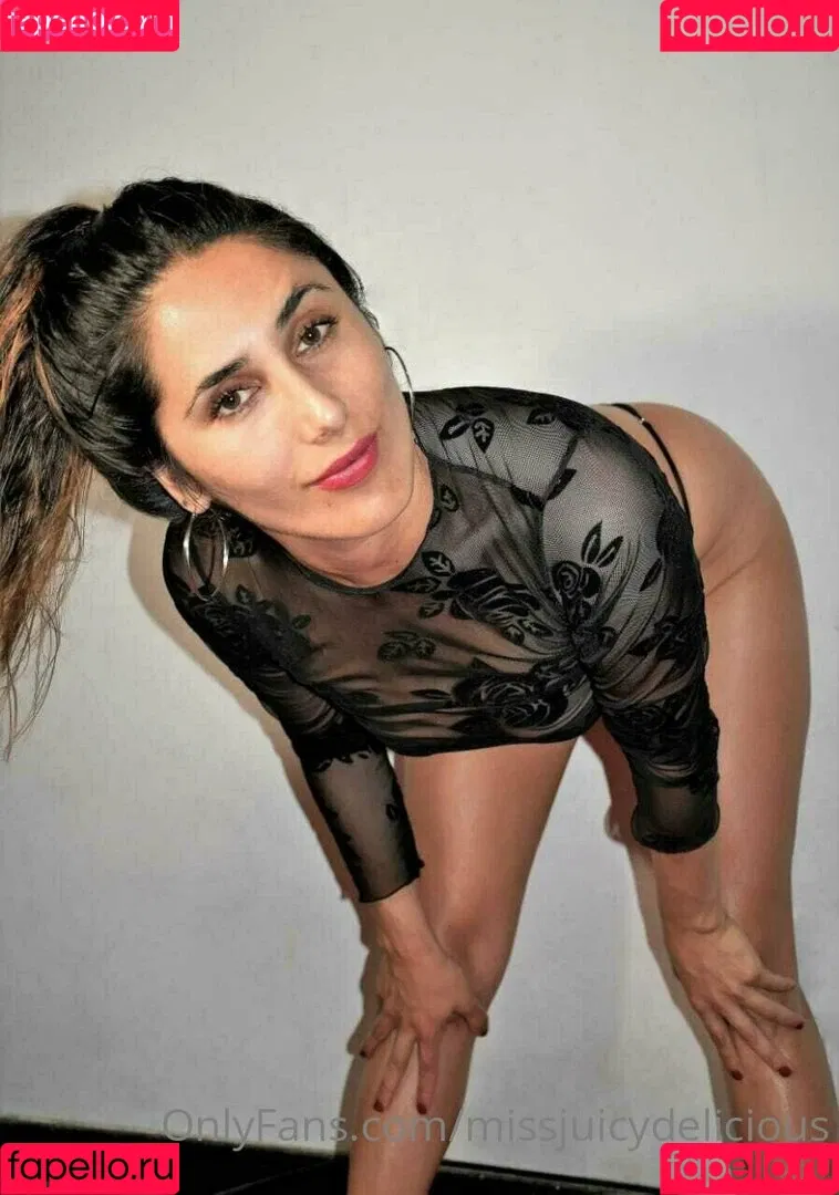 ladyjuicybrunette Onlyfans Photo Gallery 