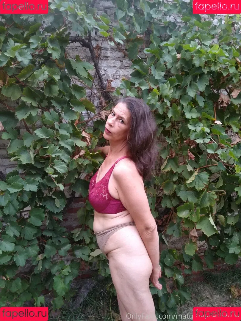 aloneruth Onlyfans Photo Gallery 