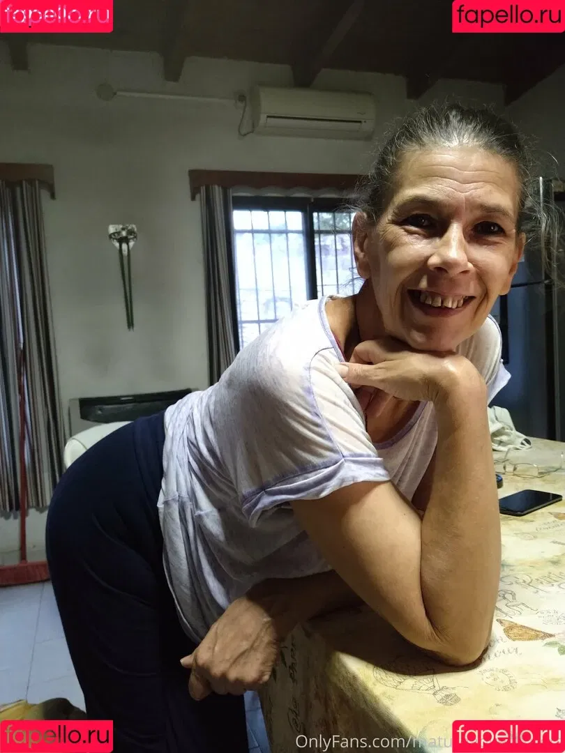 aloneruth Onlyfans Photo Gallery 
