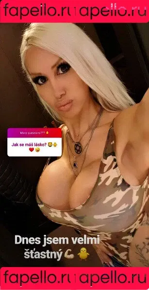 Kristhin Gomez Onlyfans Photo Gallery 