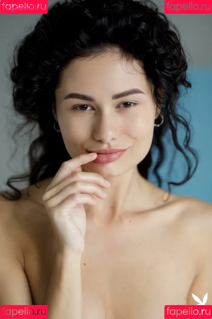 Layla Balan Onlyfans Photo Gallery 