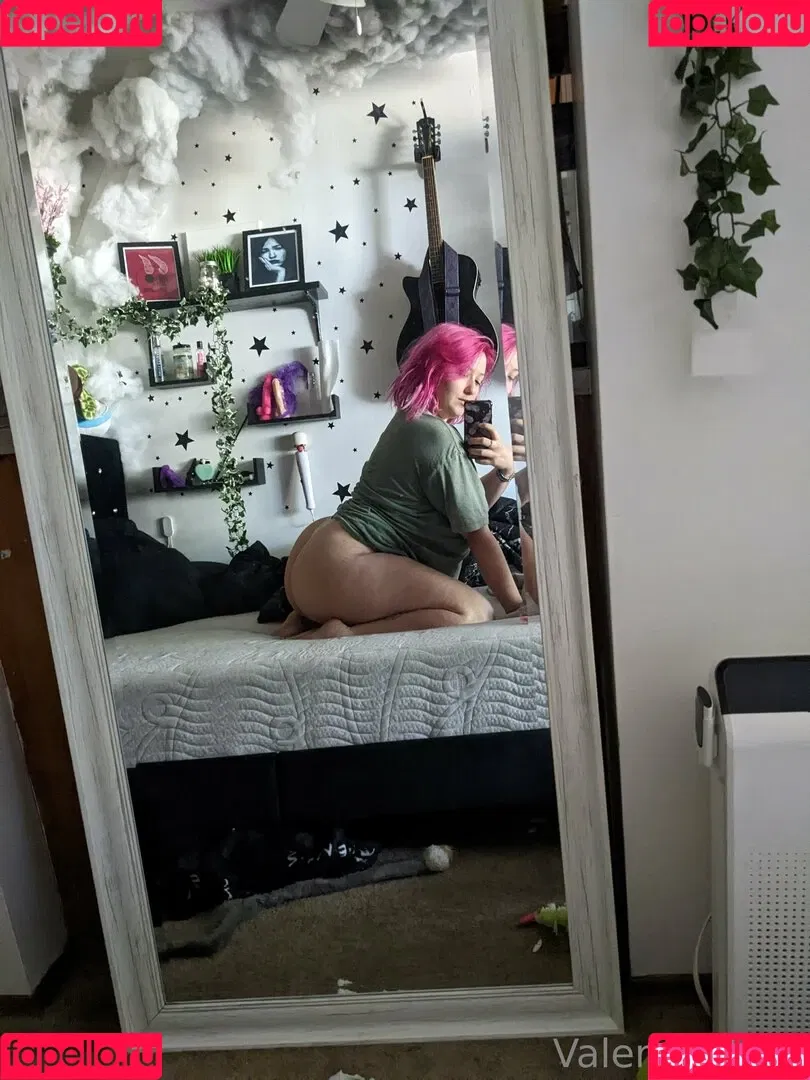 Valerie.wagg Onlyfans Photo Gallery 