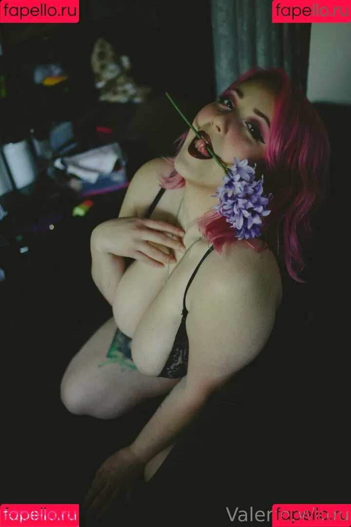 Valerie.wagg Onlyfans Photo Gallery 