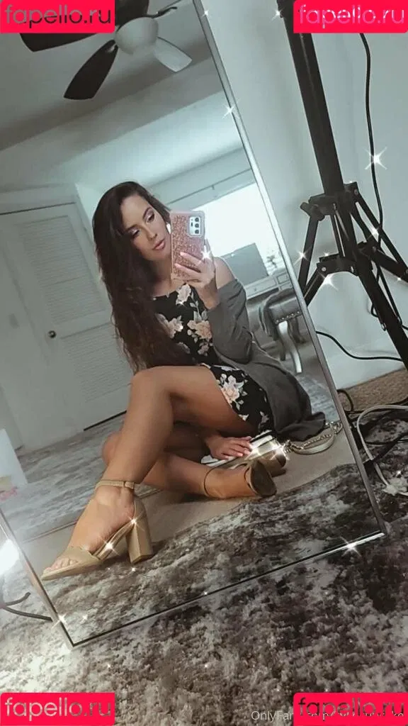kyliecupcake Onlyfans Photo Gallery 