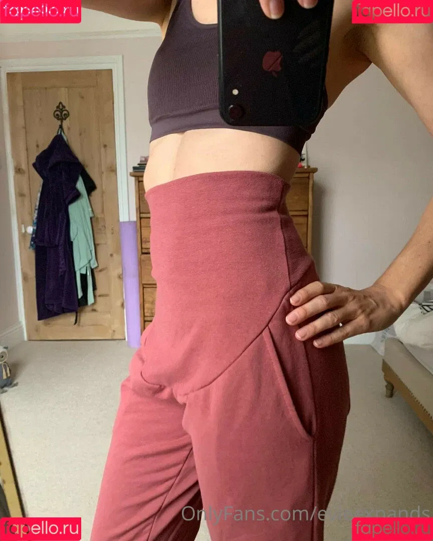 evieexpands Onlyfans Photo Gallery 
