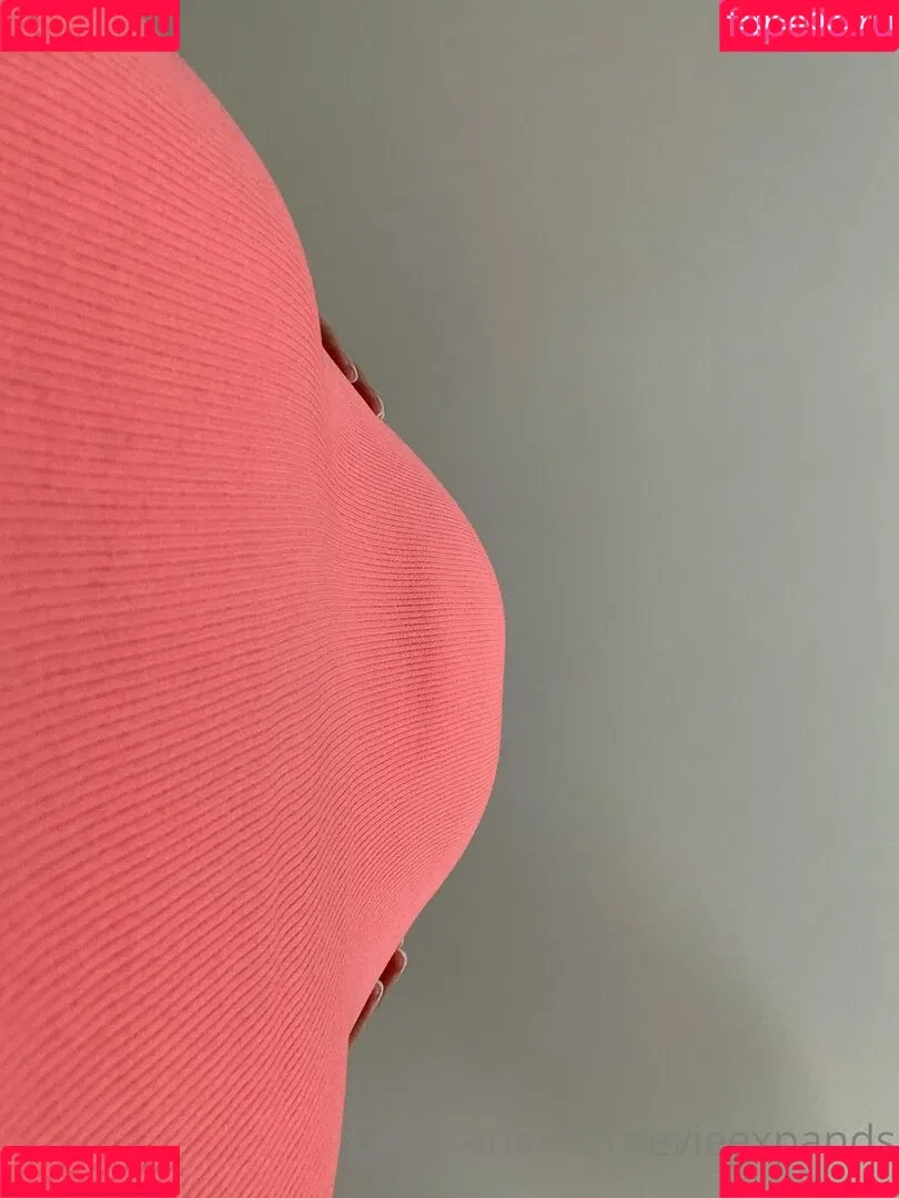 evieexpands Onlyfans Photo Gallery 