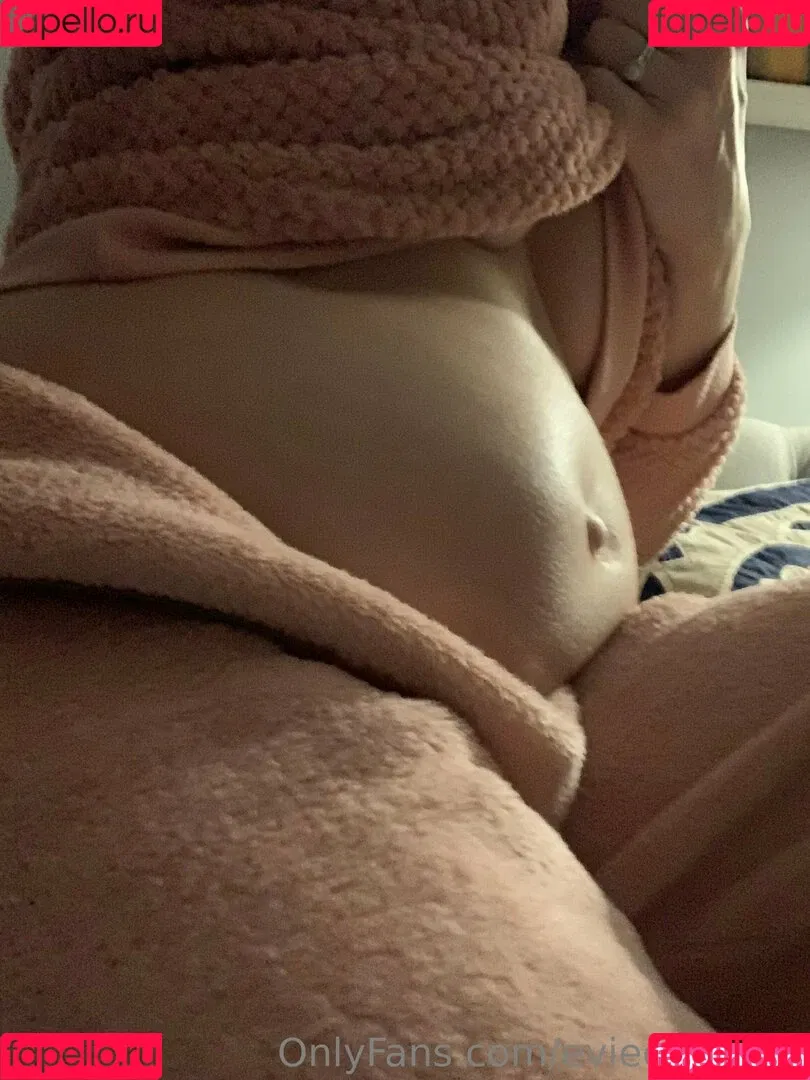 evieexpands Onlyfans Photo Gallery 