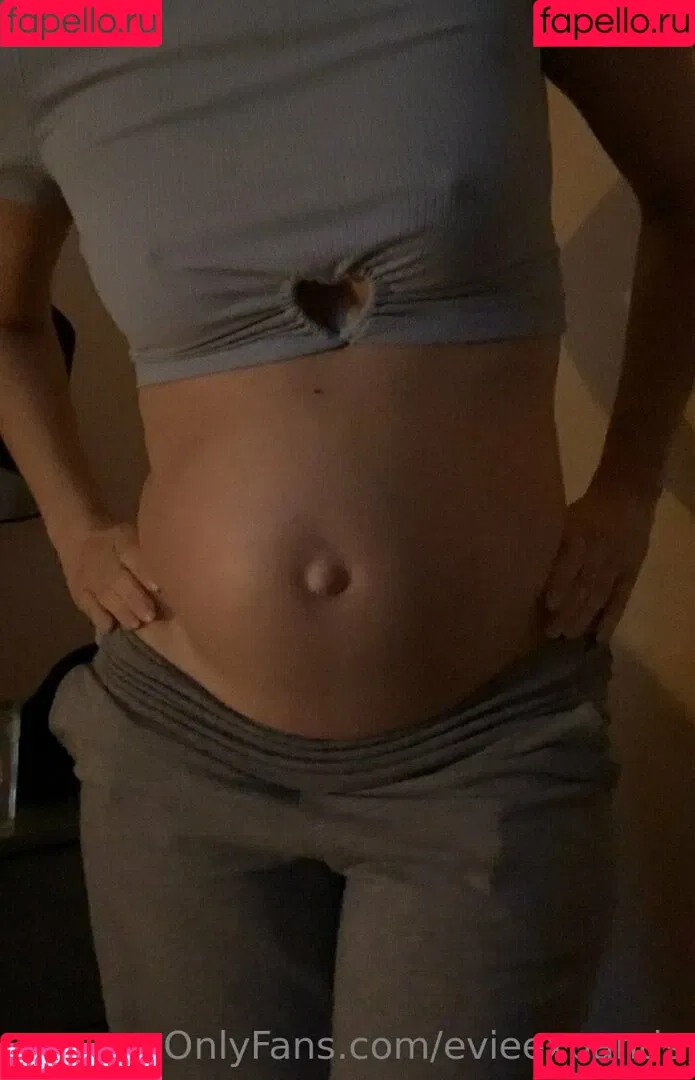 evieexpands Onlyfans Photo Gallery 