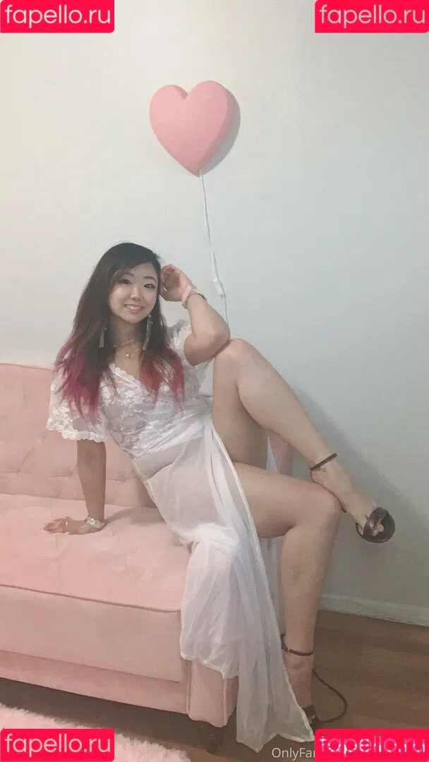 pearlpeony Onlyfans Photo Gallery 