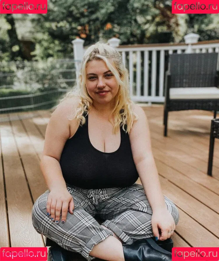 Sophia A Onlyfans Photo Gallery 