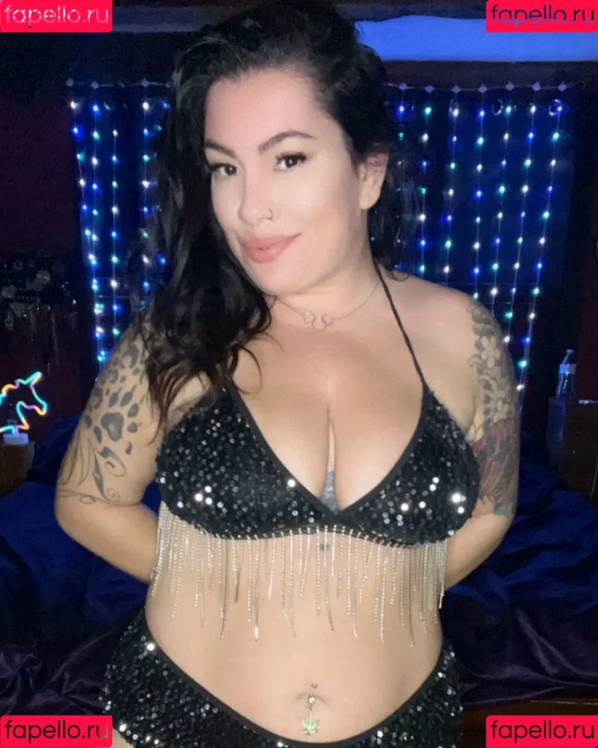 Cuntsuela Onlyfans Photo Gallery 