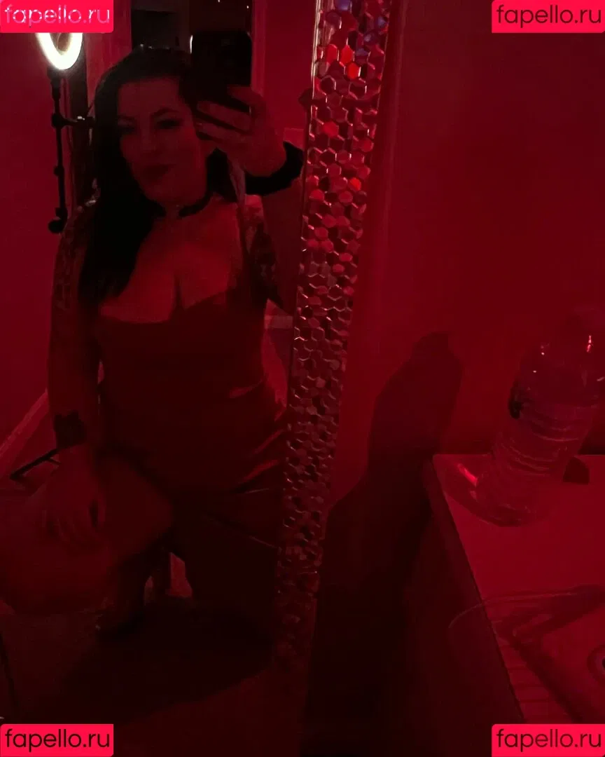 Cuntsuela Onlyfans Photo Gallery 