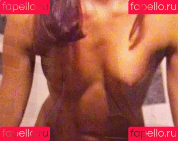 Karoline Krämer Onlyfans Photo Gallery 