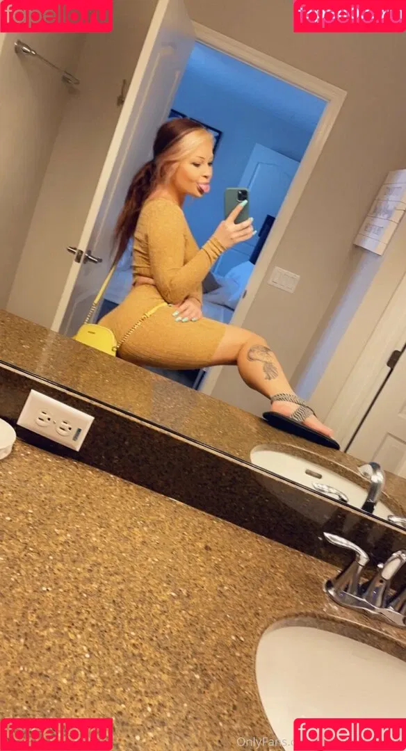 brookeshowsxx Onlyfans Photo Gallery 