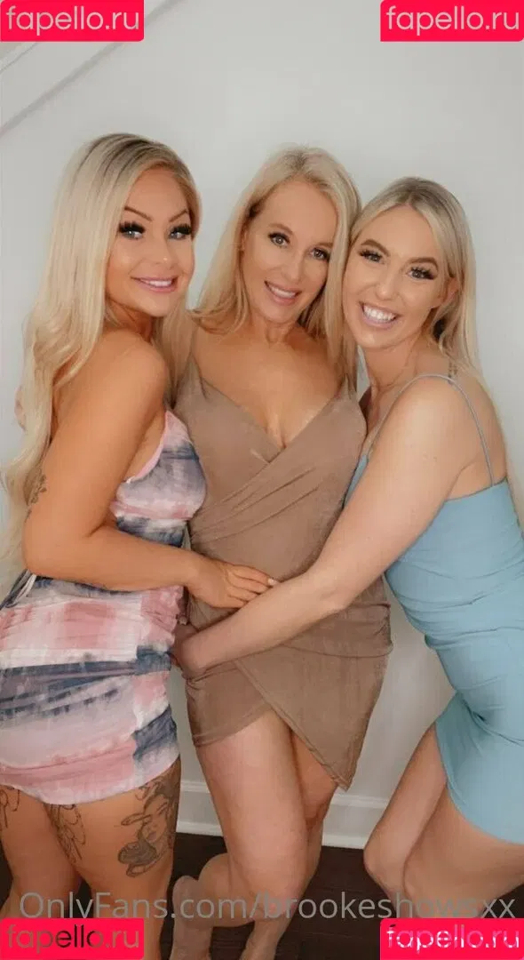 brookeshowsxx Onlyfans Photo Gallery 
